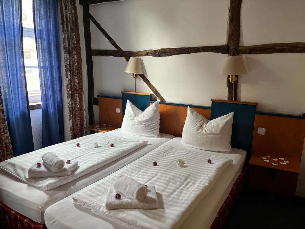 Hotel Zur Bruecke Херцогенрат Экстерьер фото